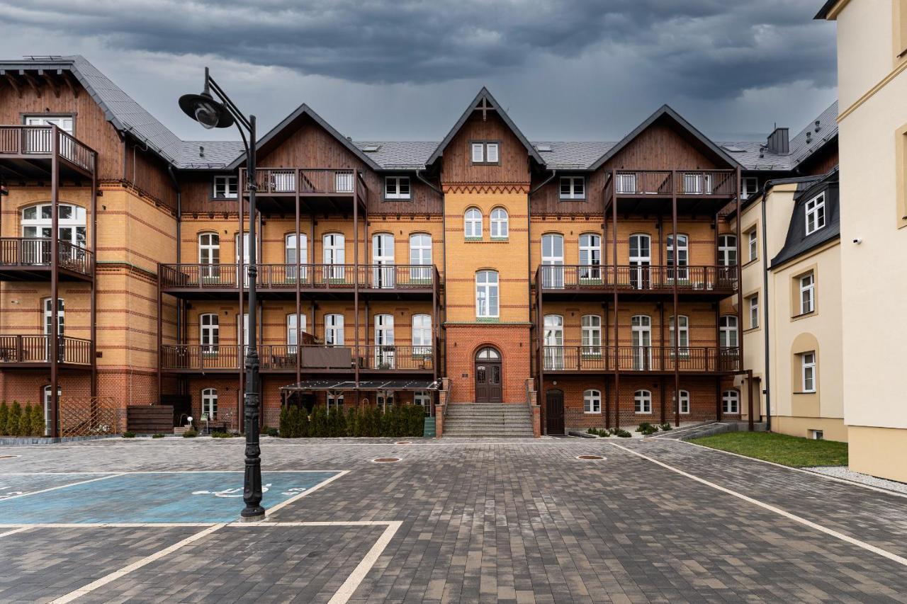 Apartament Foto Loft - Villa Vinci - Z Prywatnym Monitorowanym Parkingiem - Space Apart Jelenia Góra Eksteriør billede